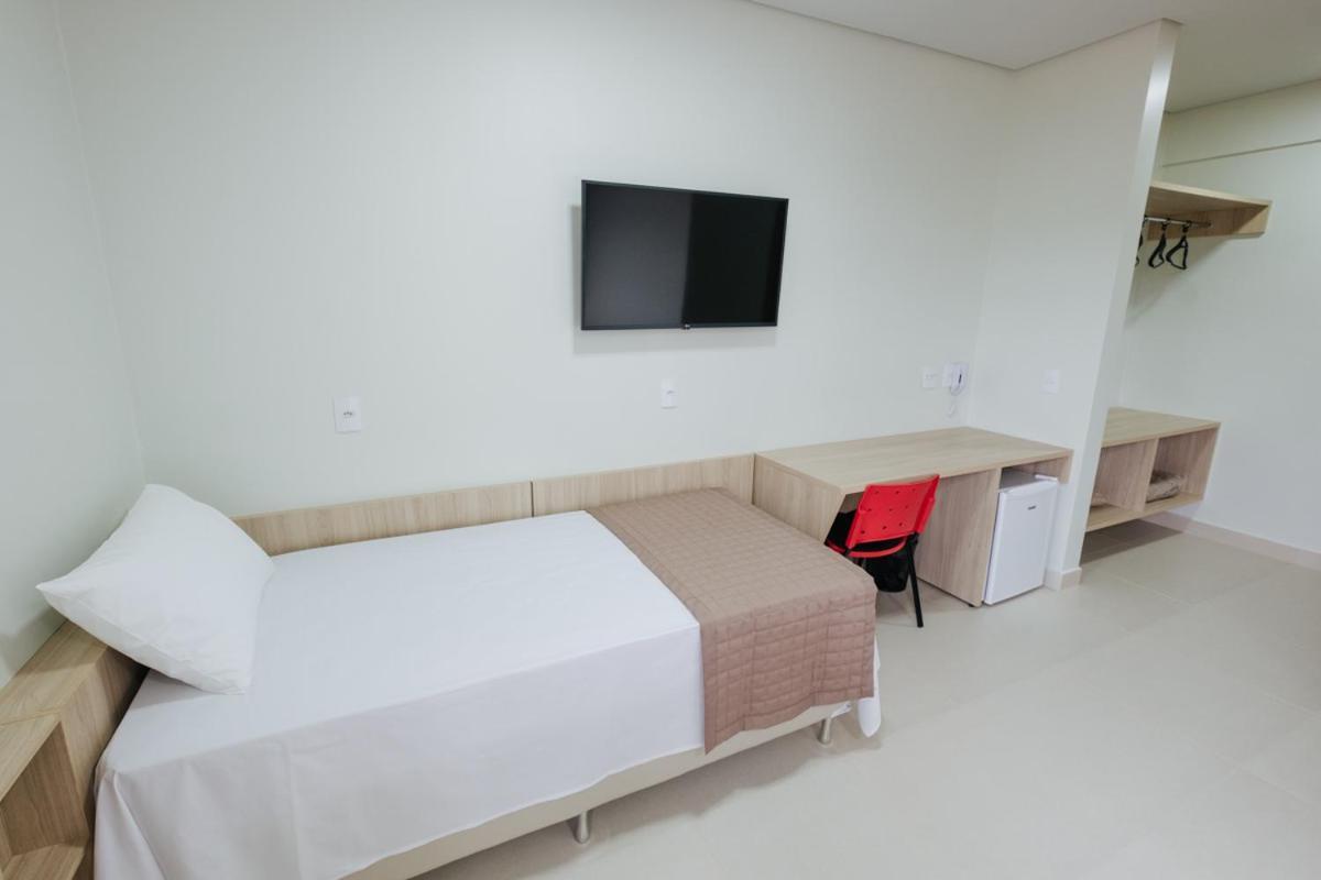 Callai Hotel Толедо Экстерьер фото